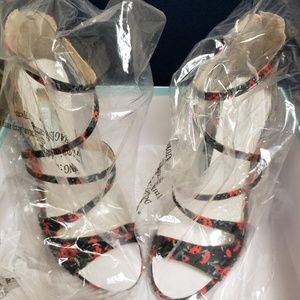 Betsey Johnson-Izzy Scarlet heels